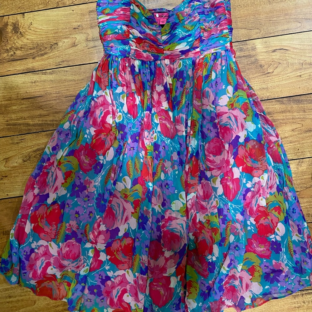 Strapless Flora Betsey Johnson Dress